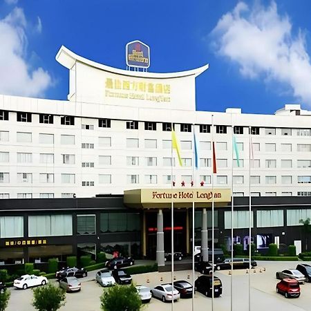Fortune Hotel Longyan Esterno foto