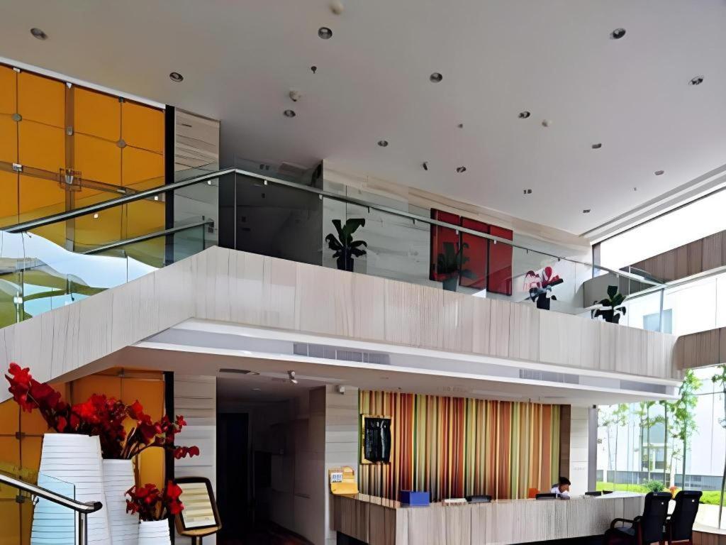 Fortune Hotel Longyan Esterno foto