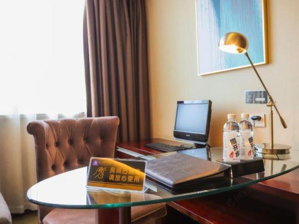 Fortune Hotel Longyan Esterno foto