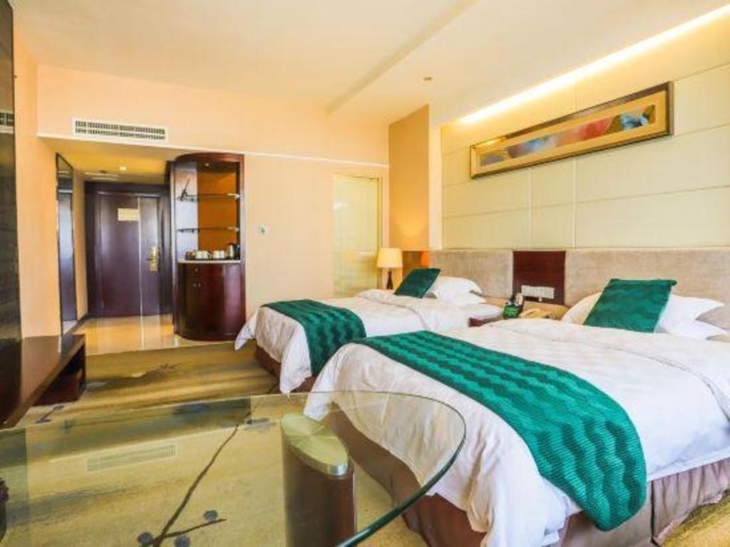 Fortune Hotel Longyan Esterno foto