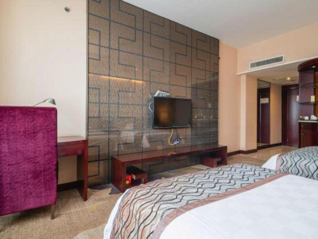 Fortune Hotel Longyan Esterno foto