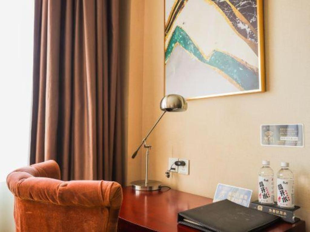 Fortune Hotel Longyan Esterno foto