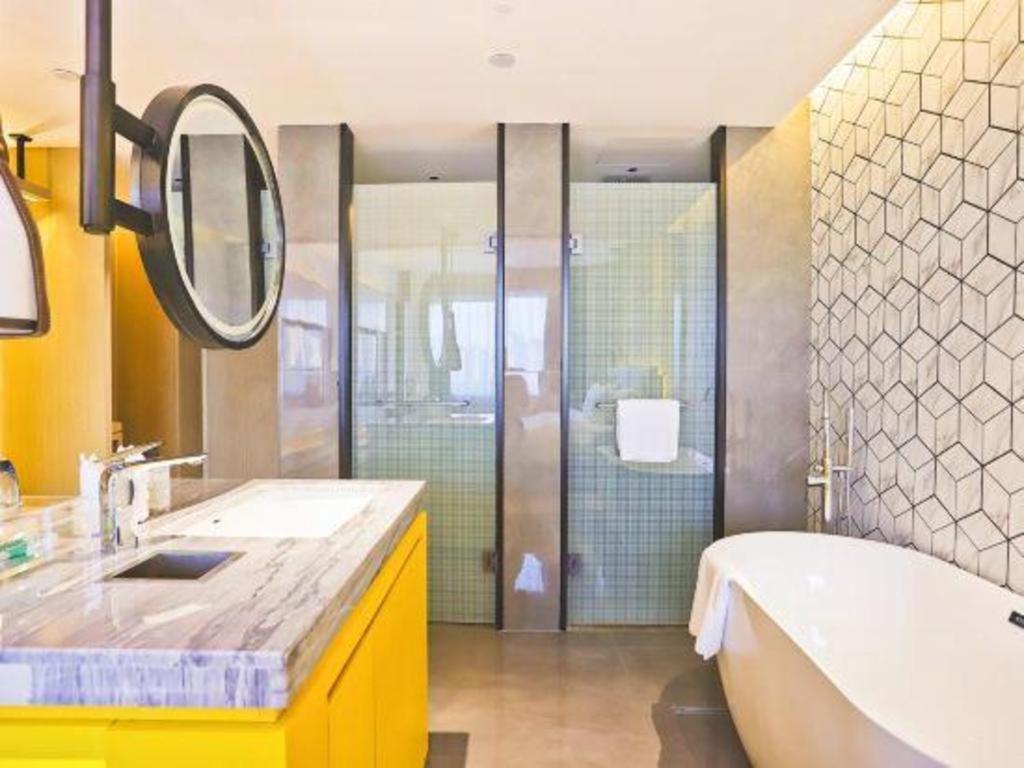 Fortune Hotel Longyan Esterno foto