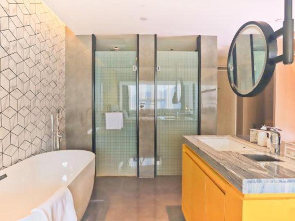 Fortune Hotel Longyan Esterno foto