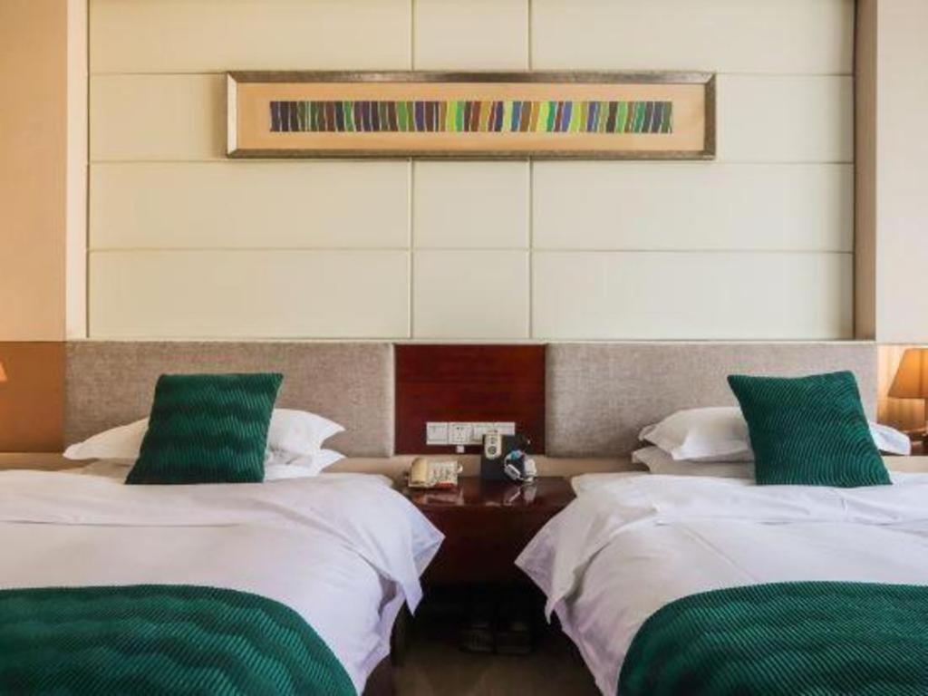 Fortune Hotel Longyan Esterno foto